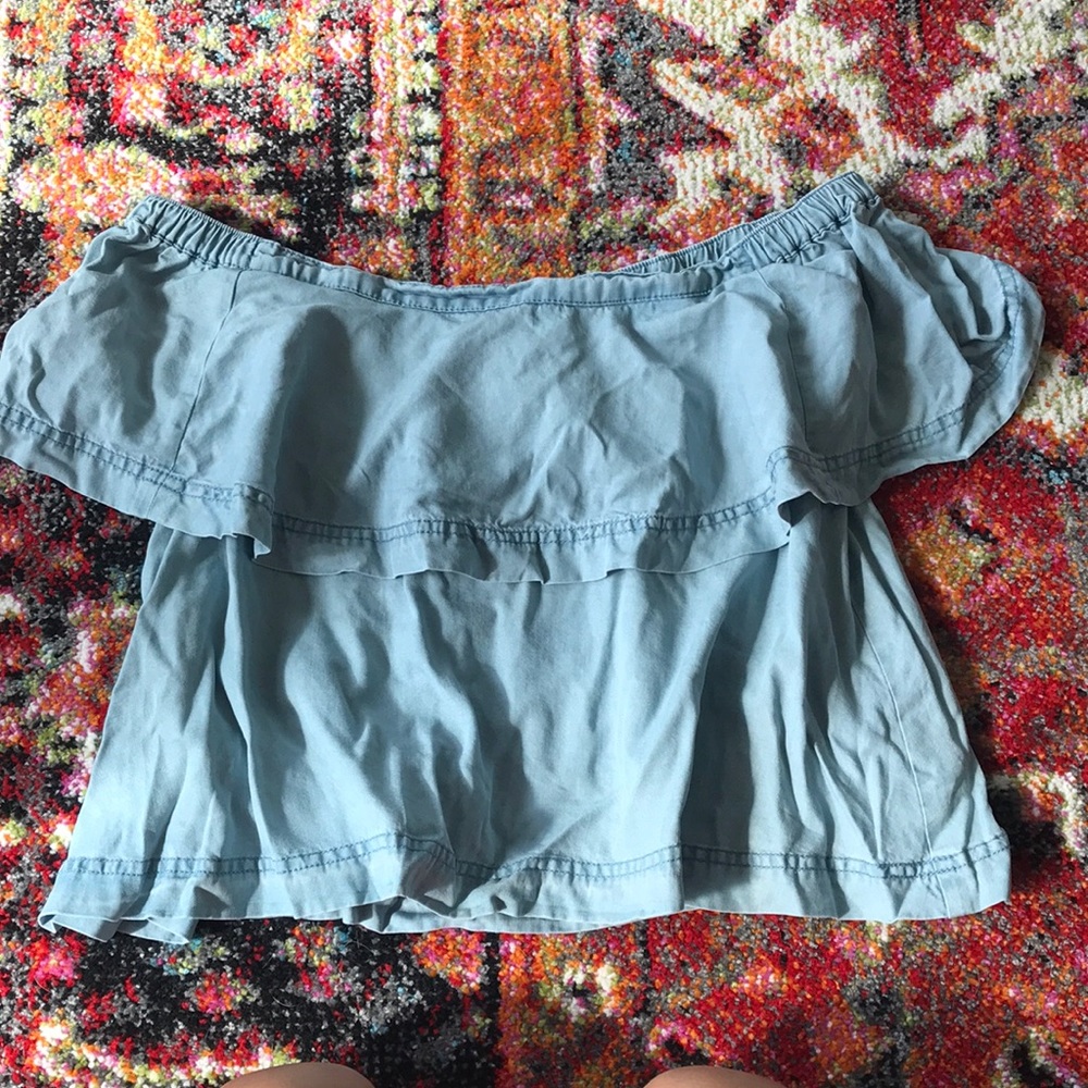 Free people chambray shoulder top, Size Small